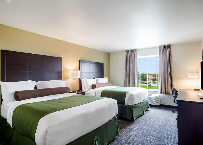 Cobblestone & - Hotel 2*