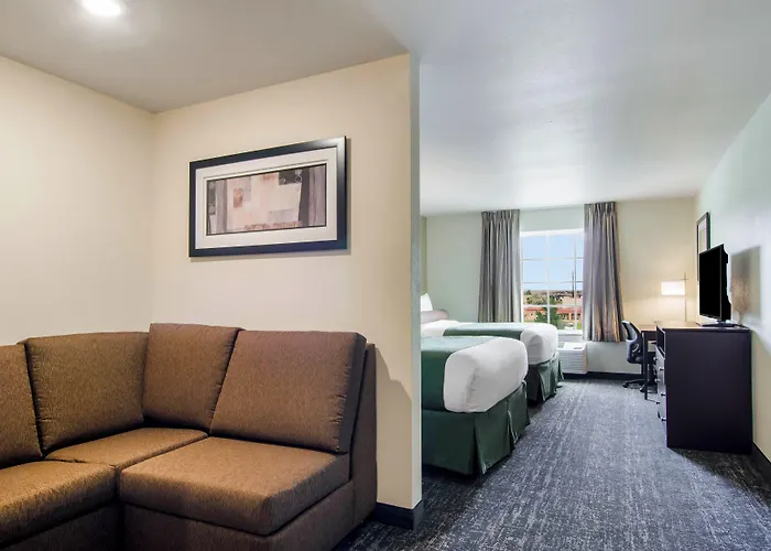 Cobblestone & - Hotel