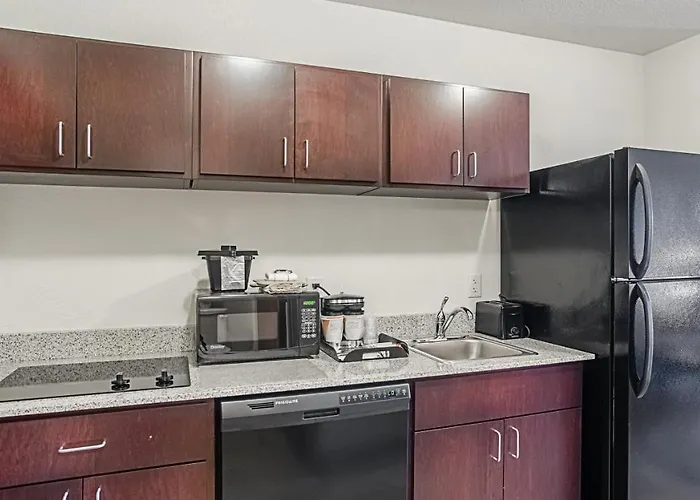 Hotel Cobblestone & -